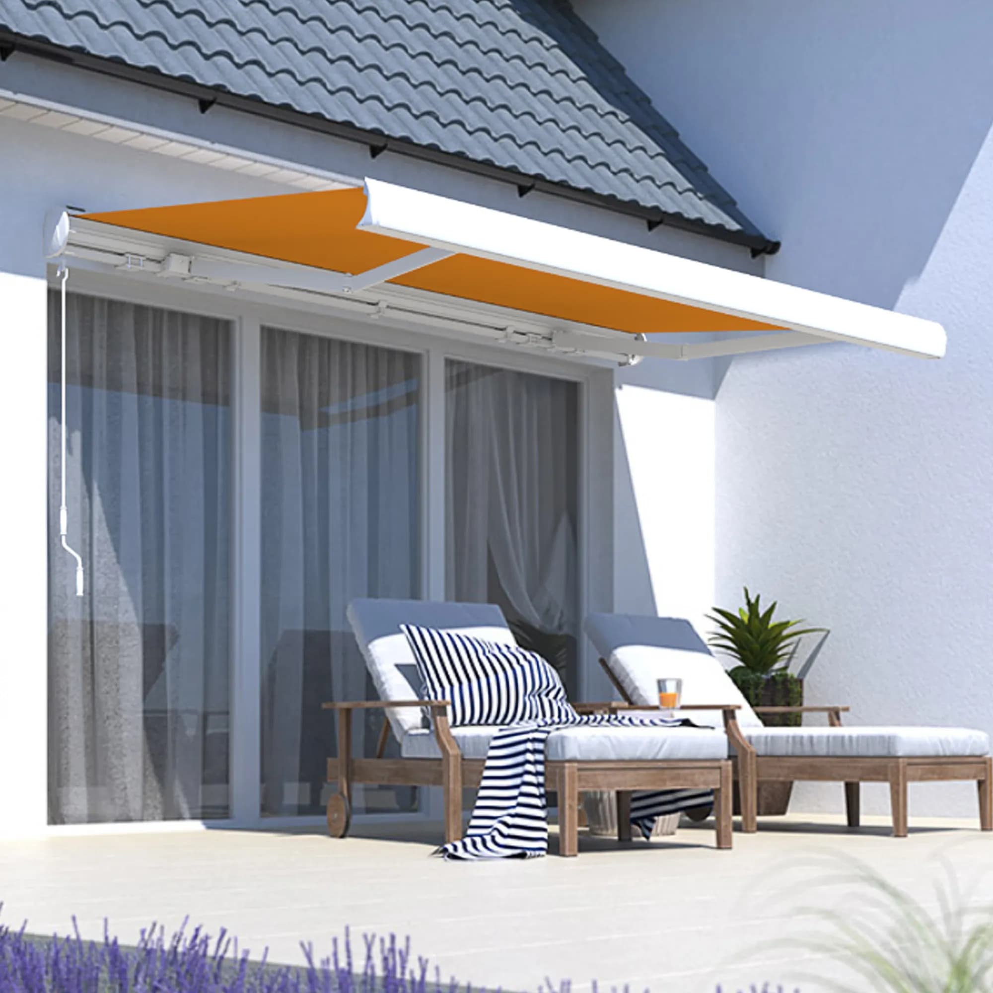 Senkrechtmarkise fuer Terrassenueberdachung clever geloest von ADA-Wintergarten