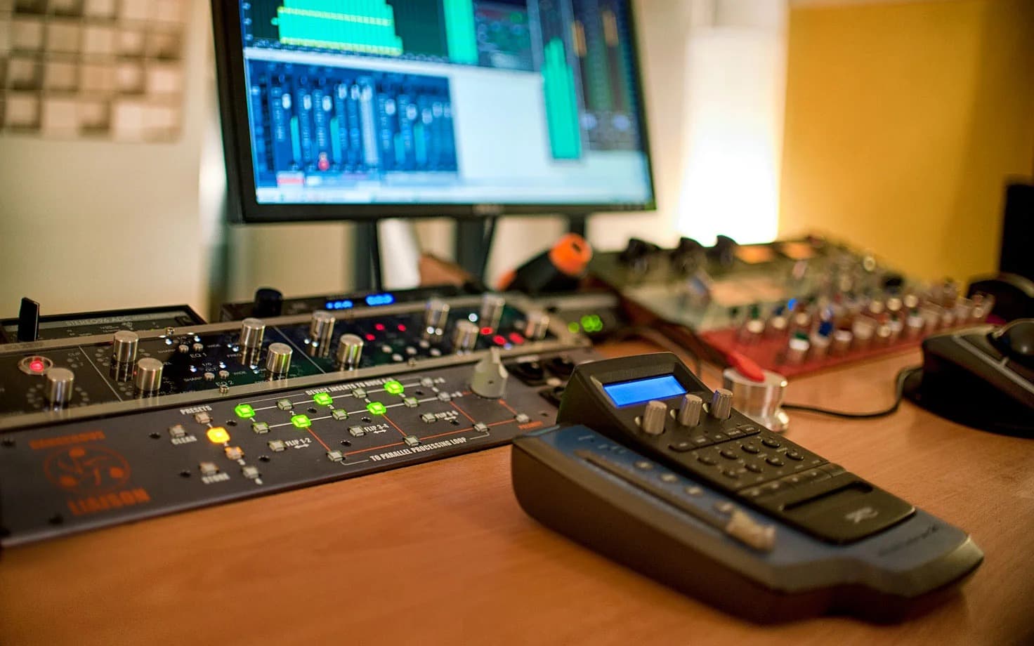 Online audio mastering Crafted in a London-Based Studio