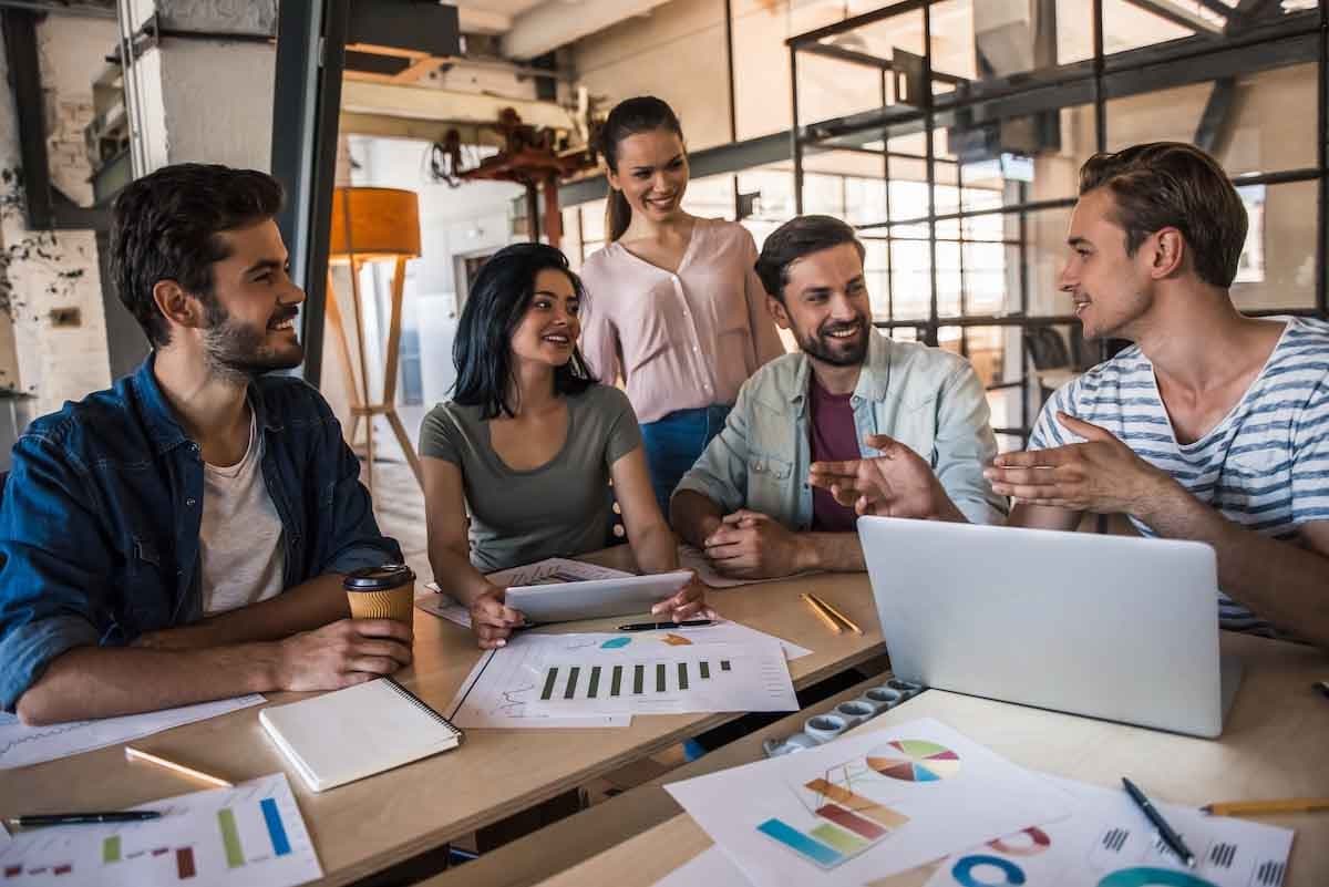 Career Coaching for Career Transitions: A Roadmap to Success