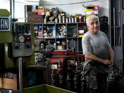 The Most Competitive Thing a Family Business Can Do Is Build a Culture of Trust. Effat University Research Explains How.