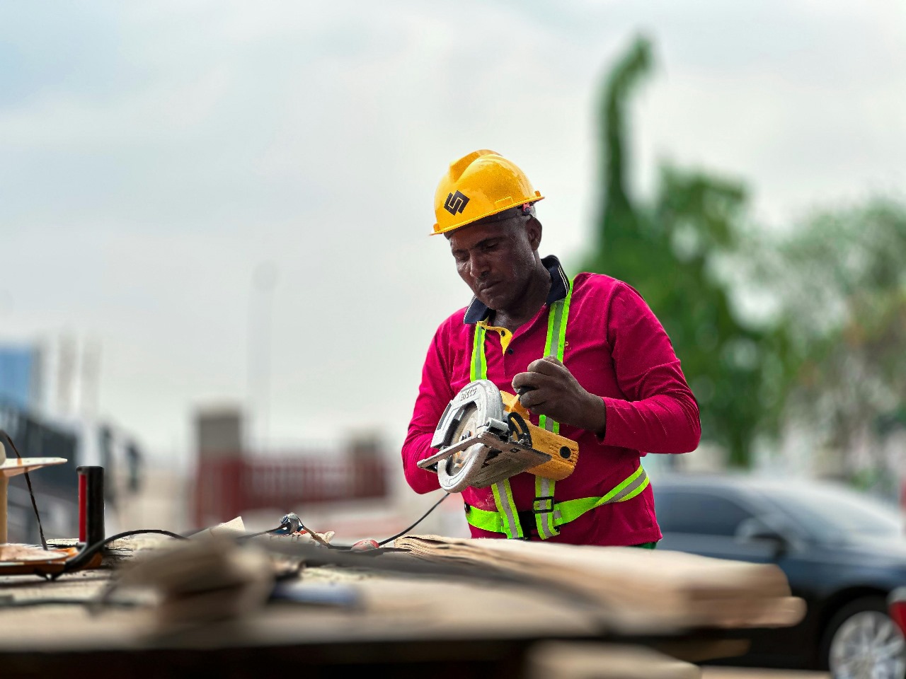 Choosing the Right Career Path Through Hawaii Trade Schools